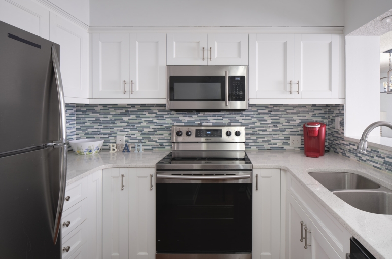 Arrowhead Court Kitchen