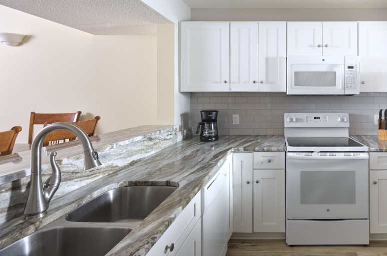 Windermere by the Sea Kitchen