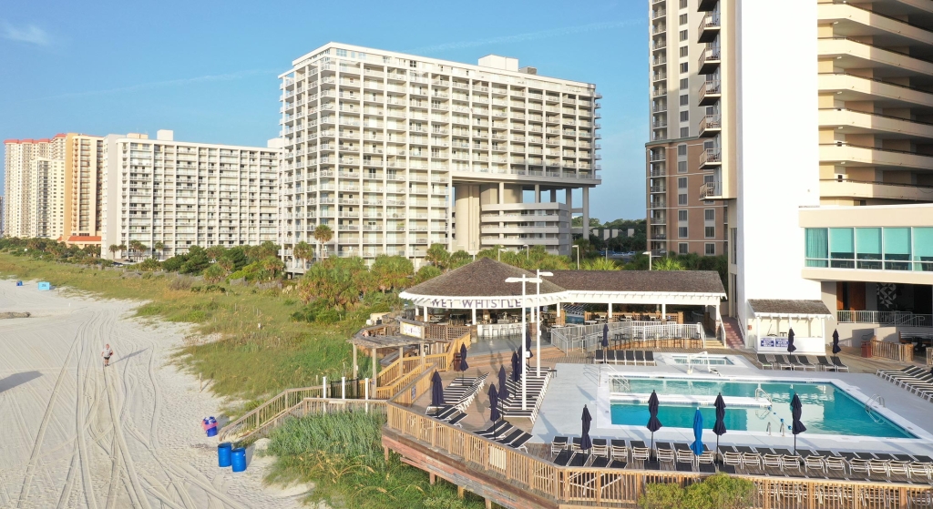 Pool and beach bar