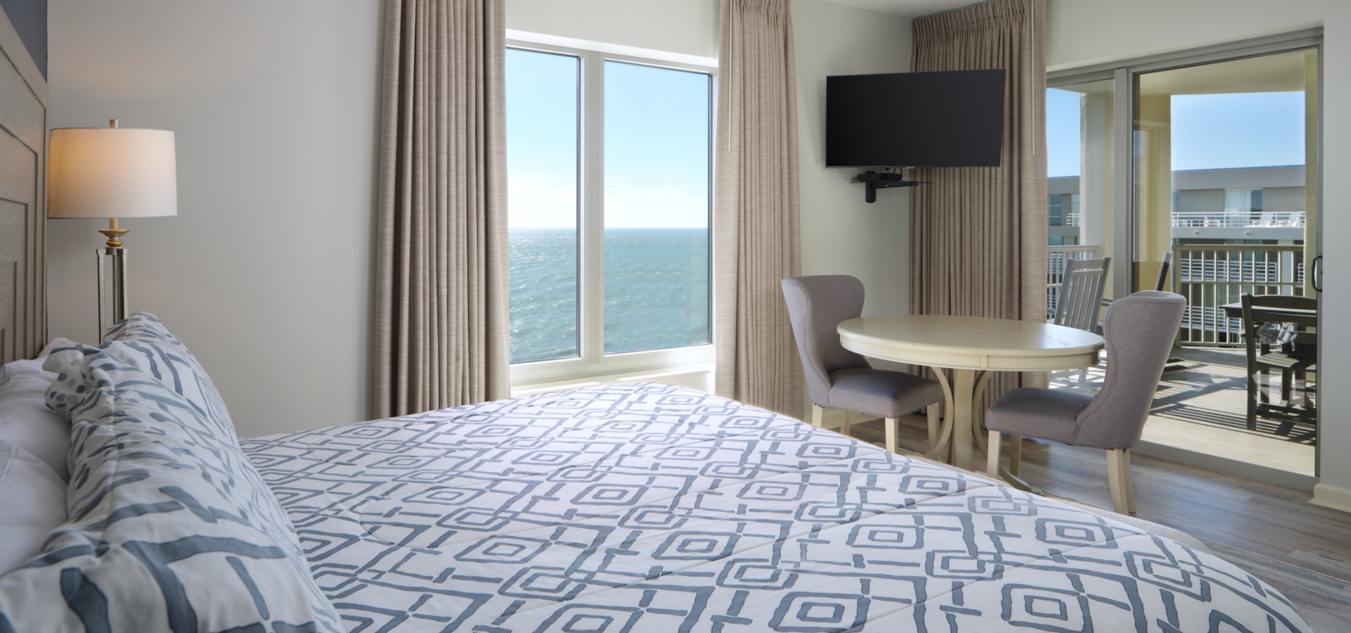 Royale Palms master bedroom with balcony access