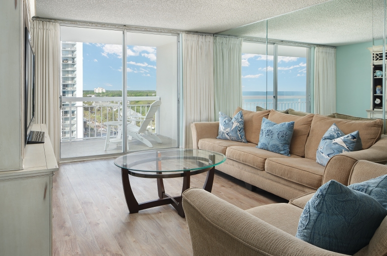 South Hampton living room with balcony access