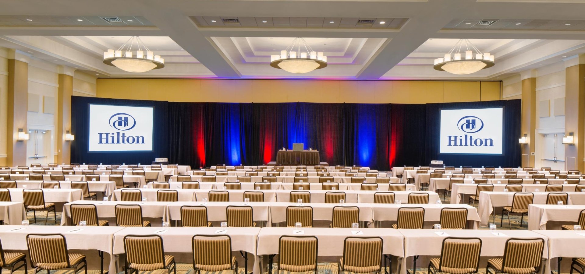 Hilton Palisades ballroom meeting set up