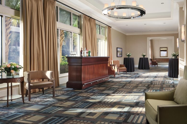 Palisades Foyer Reception