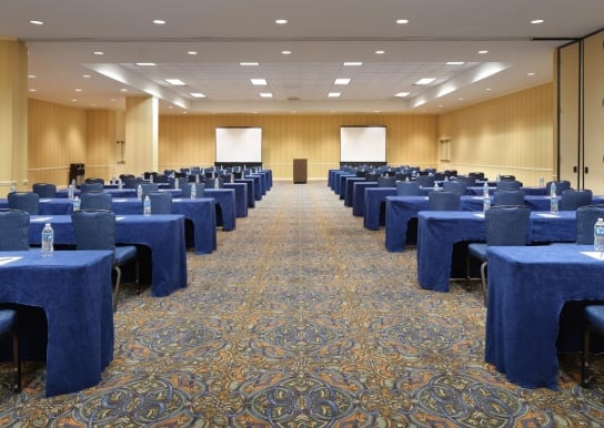 Palladium Ballroom Classroom meeting setup