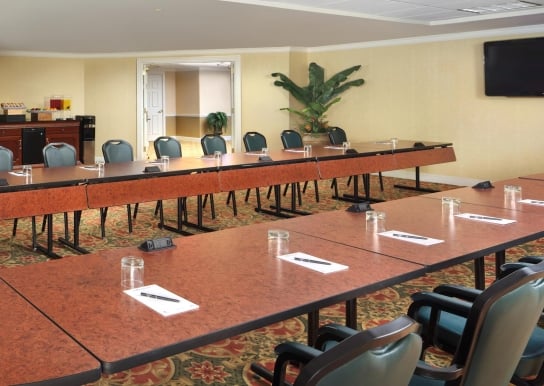 U-shape meeting set up in Savannah Palms