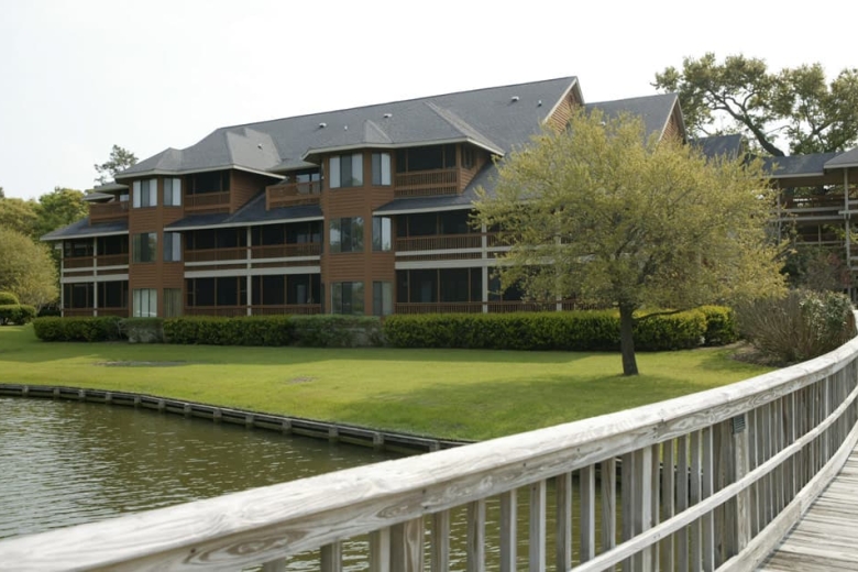 Arrowhead exterior from the bridge over the pond