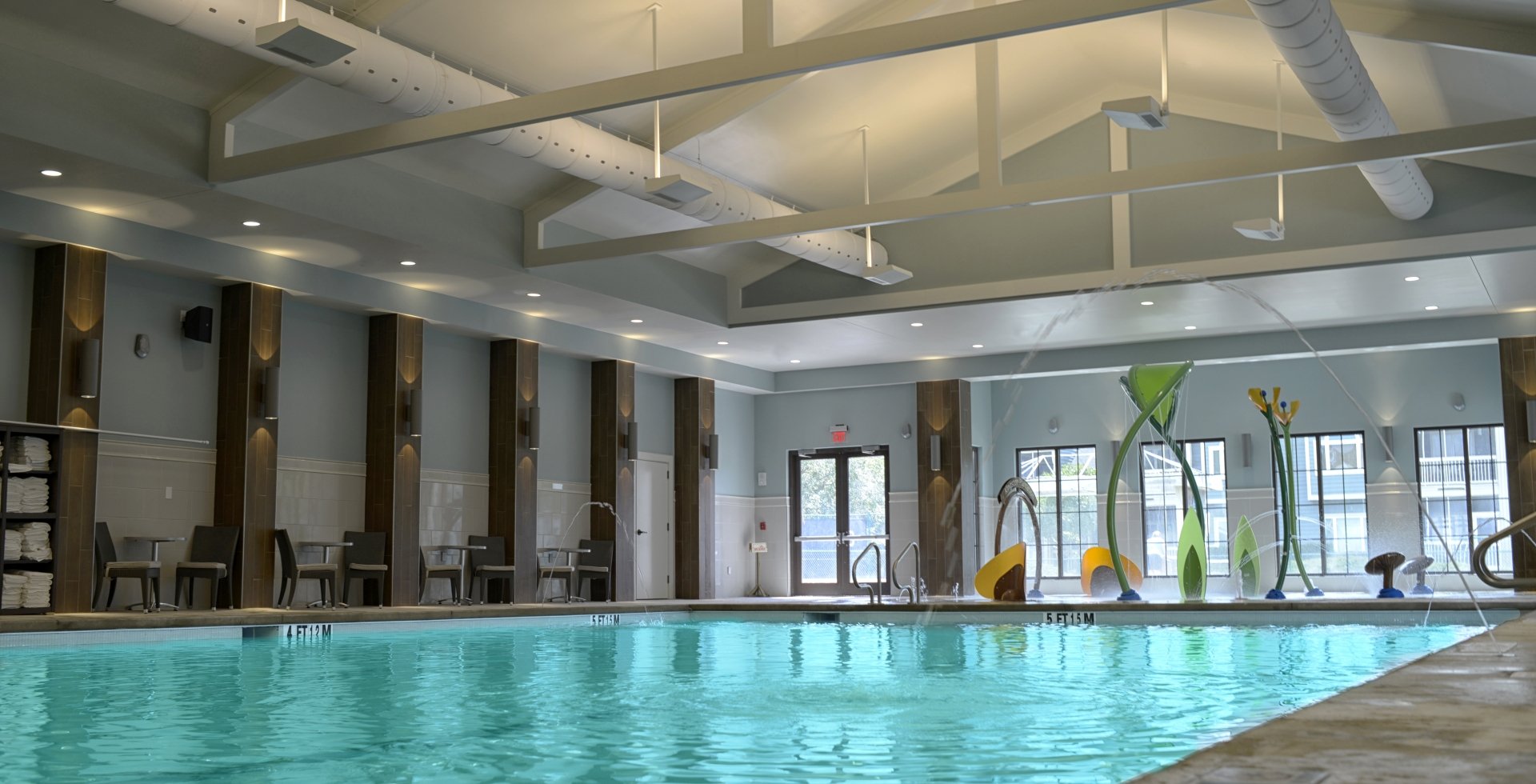 Indoor Pool and splashpad at 78Fitness Center