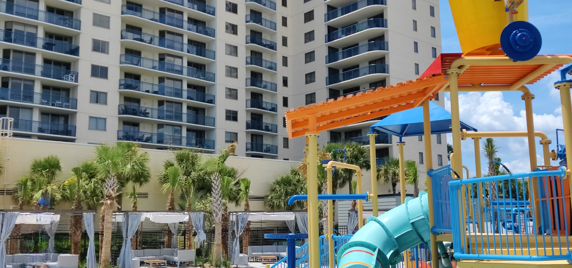 Currents Seaside Entertainment kiddie pool area
