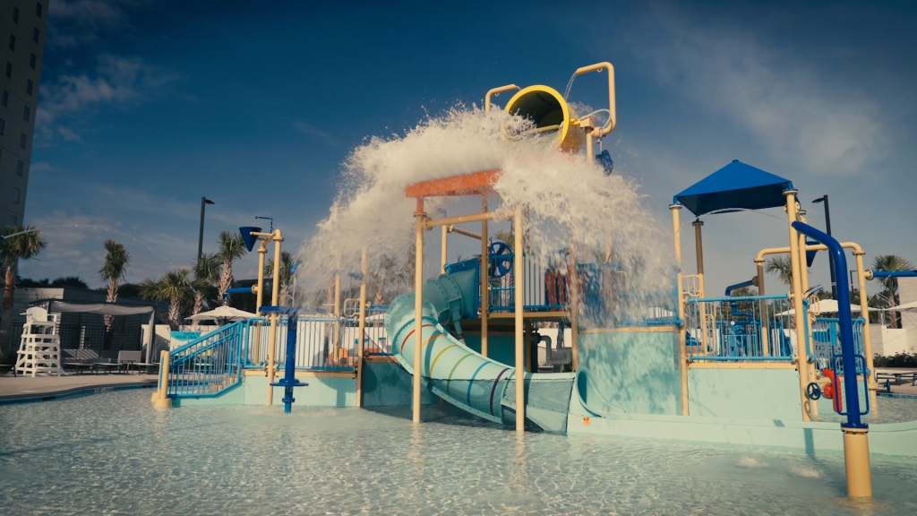 Currents Waterpark