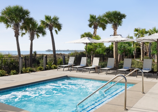 Currents Seaside Entertainment hot tub