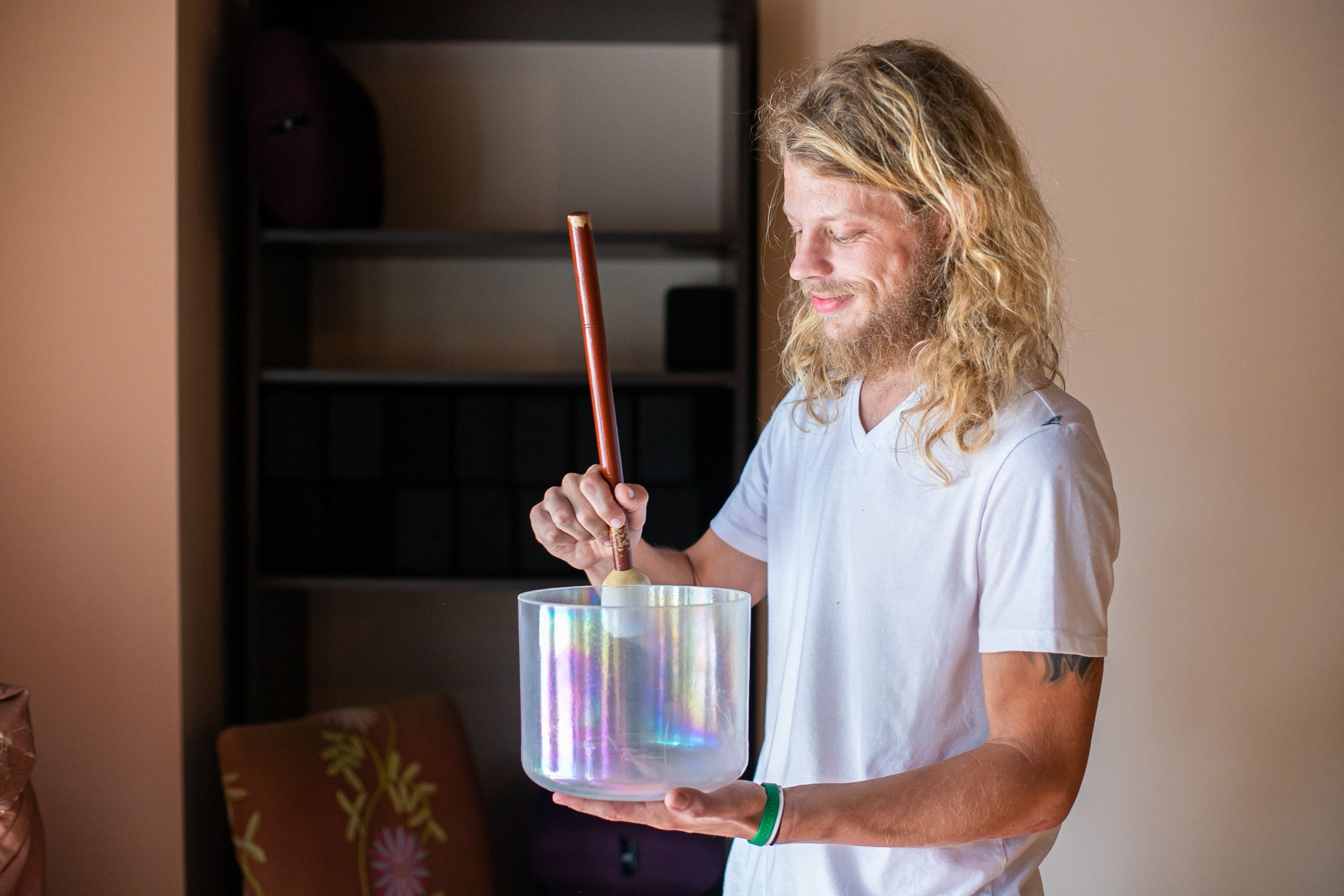 Austin with plat bowl 2 THHEMB