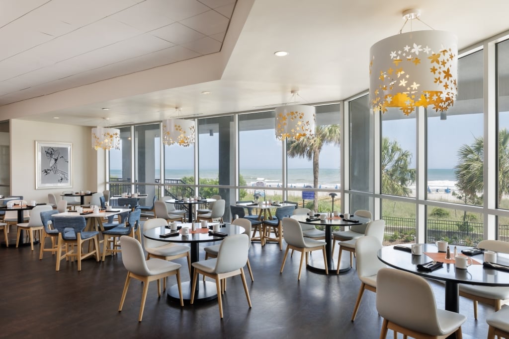 KR_Coastal Grill_2025_LincolnBarbour