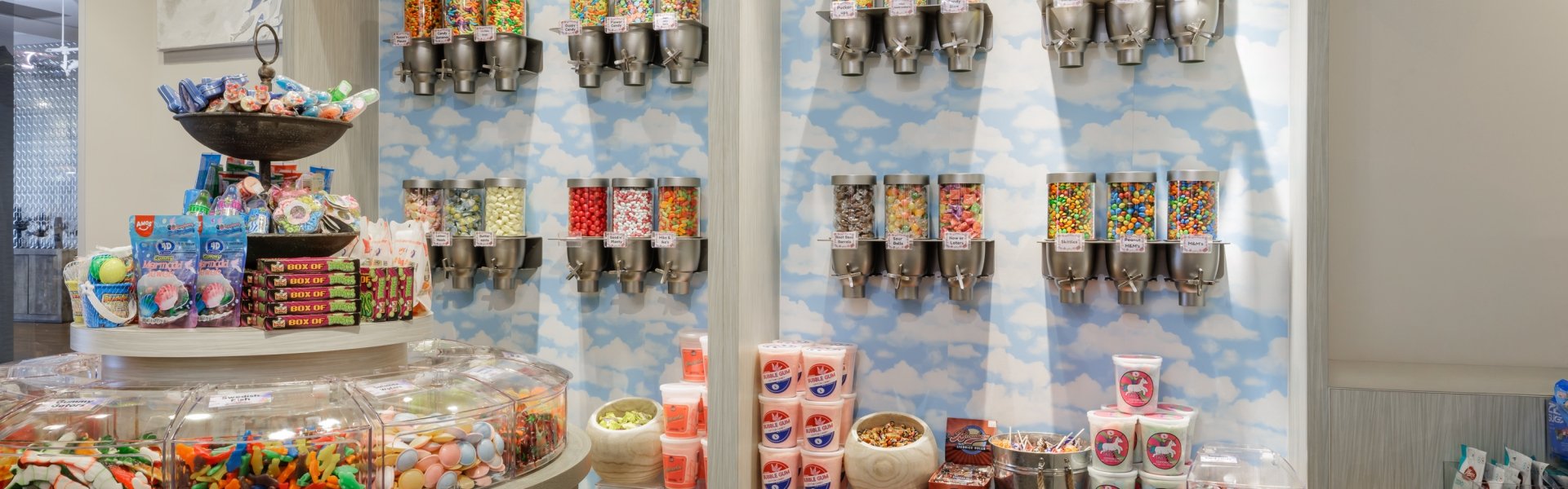 KR_Crown Shop Candy_2025_LincolnBarbour